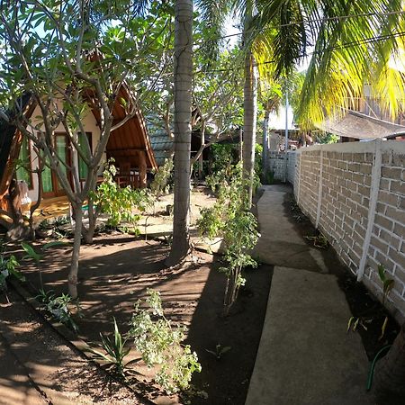 Solla_Homestay Gili Air Exterior photo