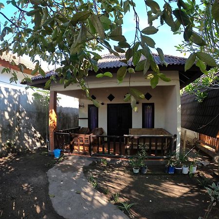 Solla_Homestay Gili Air Exterior photo