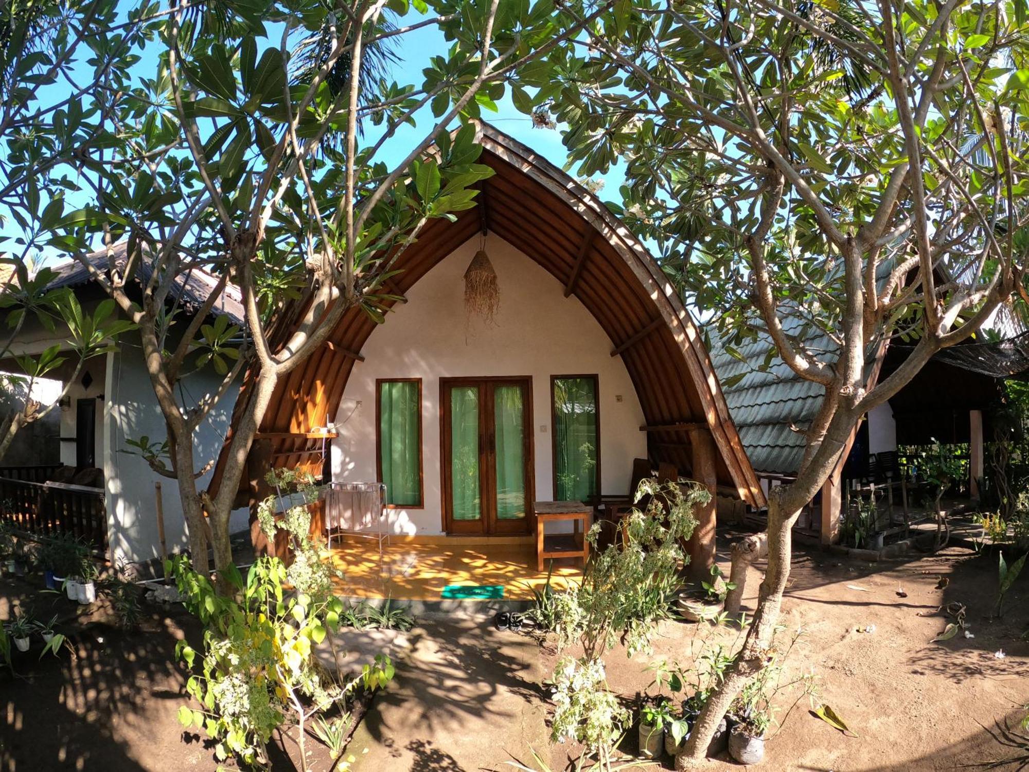 Solla_Homestay Gili Air Exterior photo